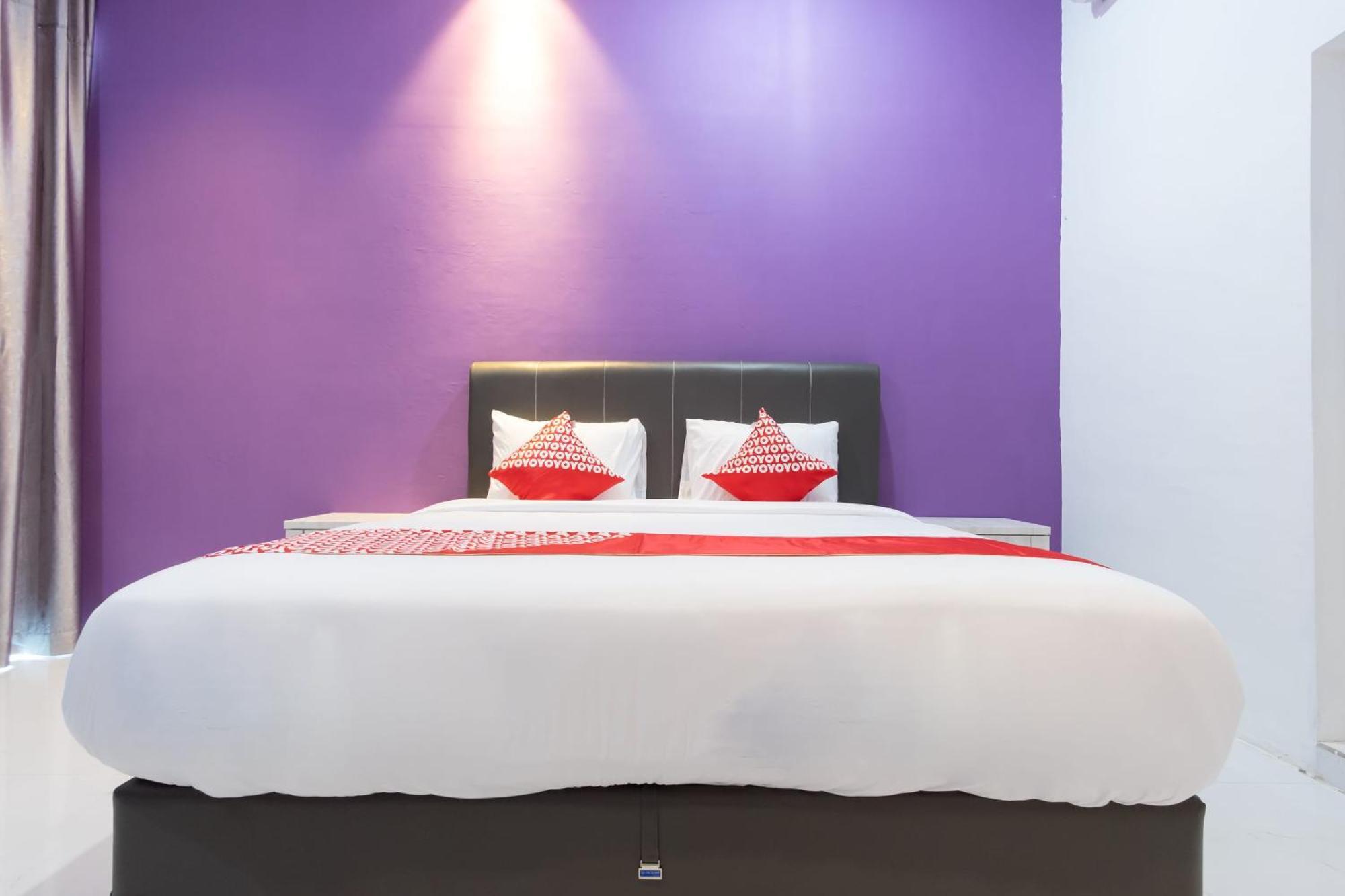 Super Oyo 839 Royal Guest House Medan Exterior foto