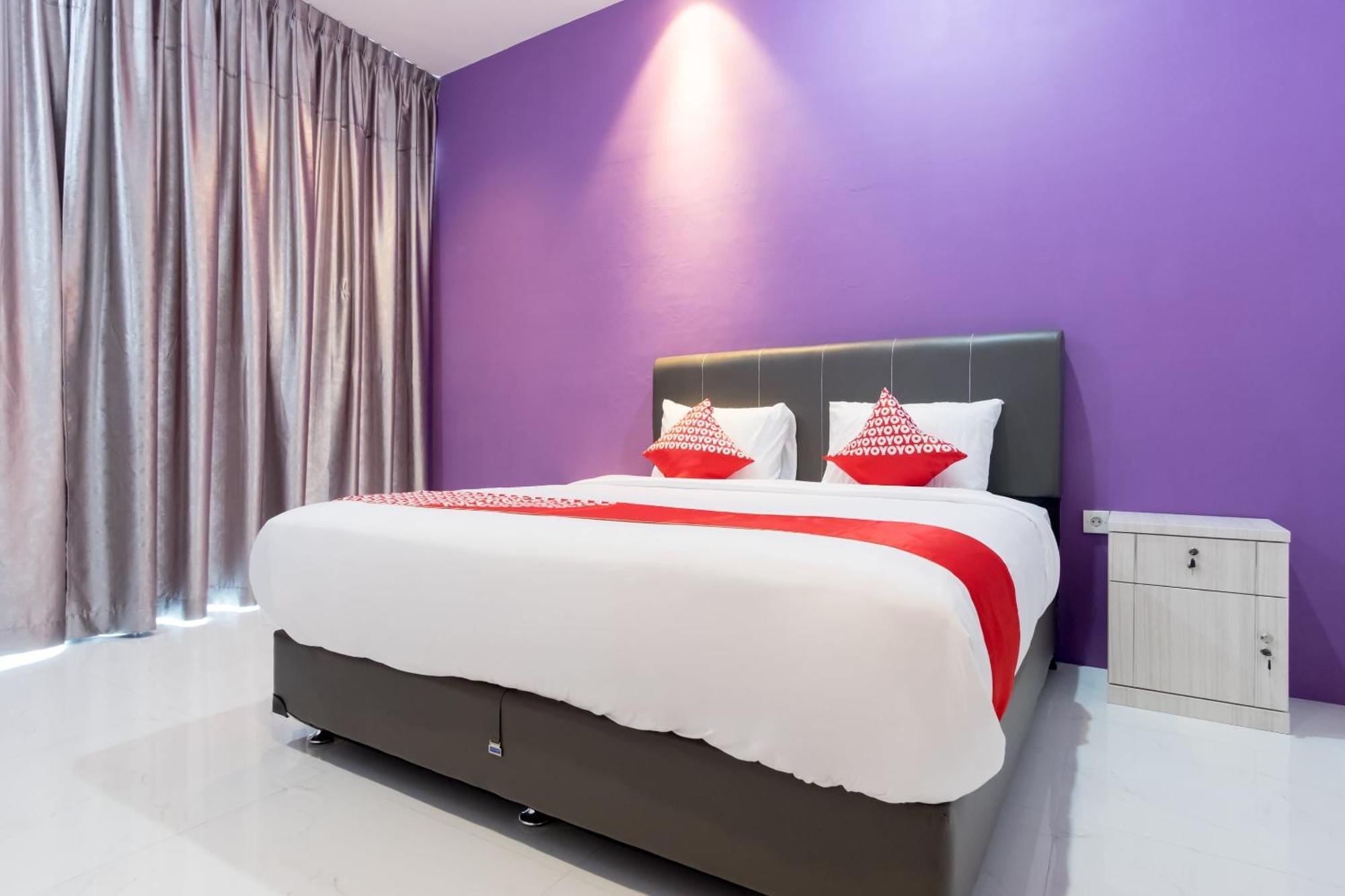 Super Oyo 839 Royal Guest House Medan Exterior foto